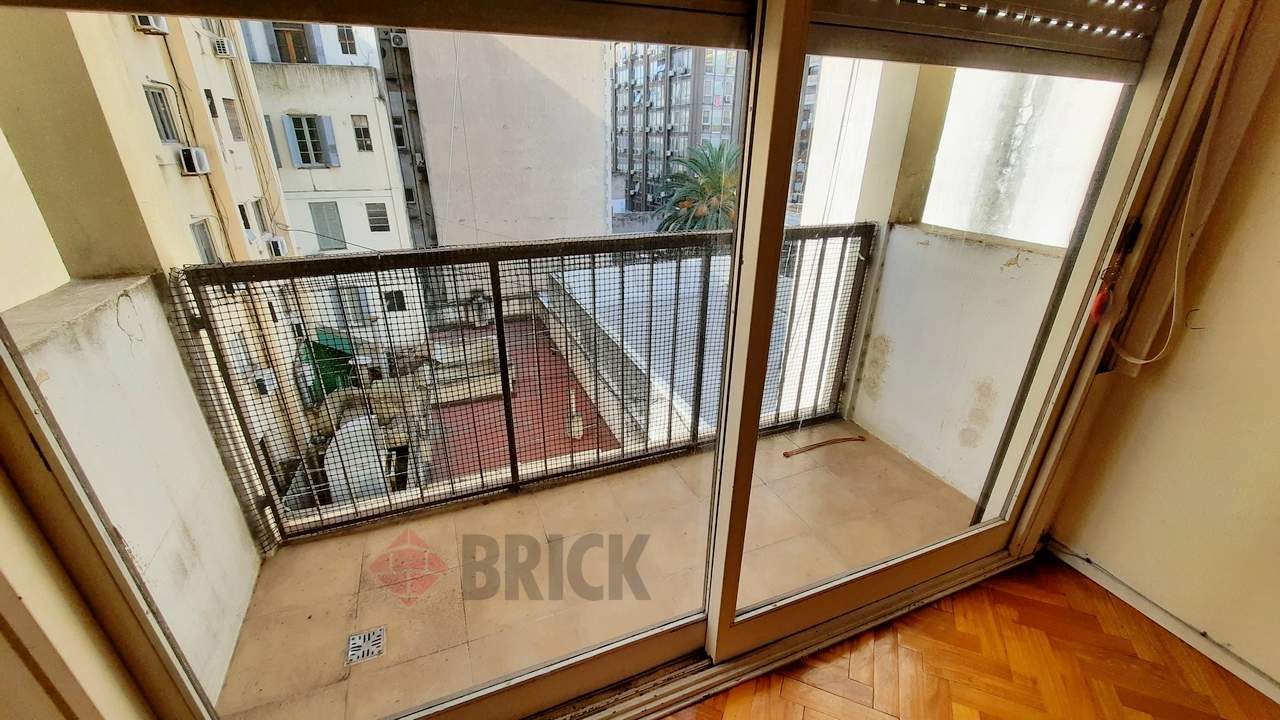 SUIPACHA al 700 Piso 6 4