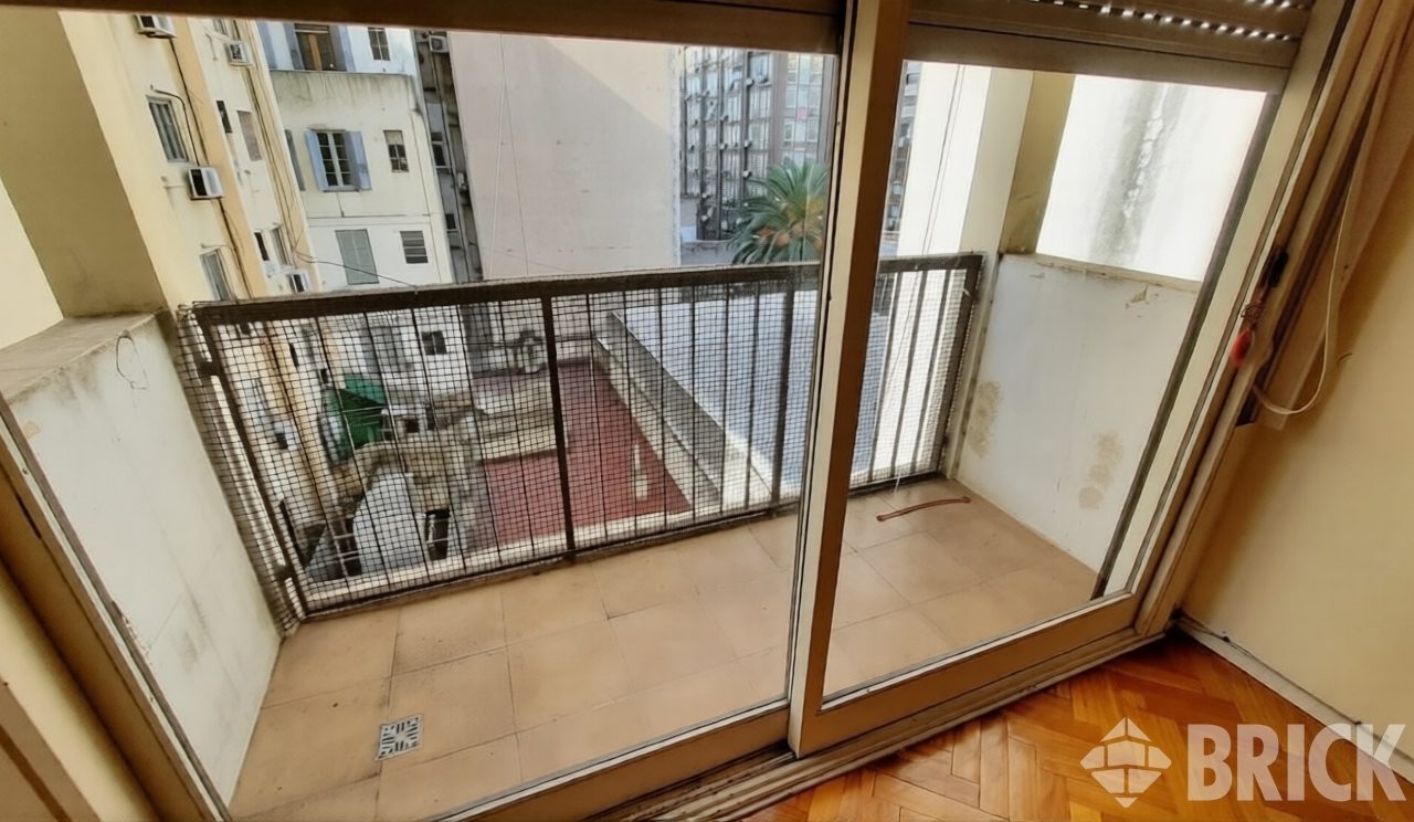 SUIPACHA al 700 Piso 6 4