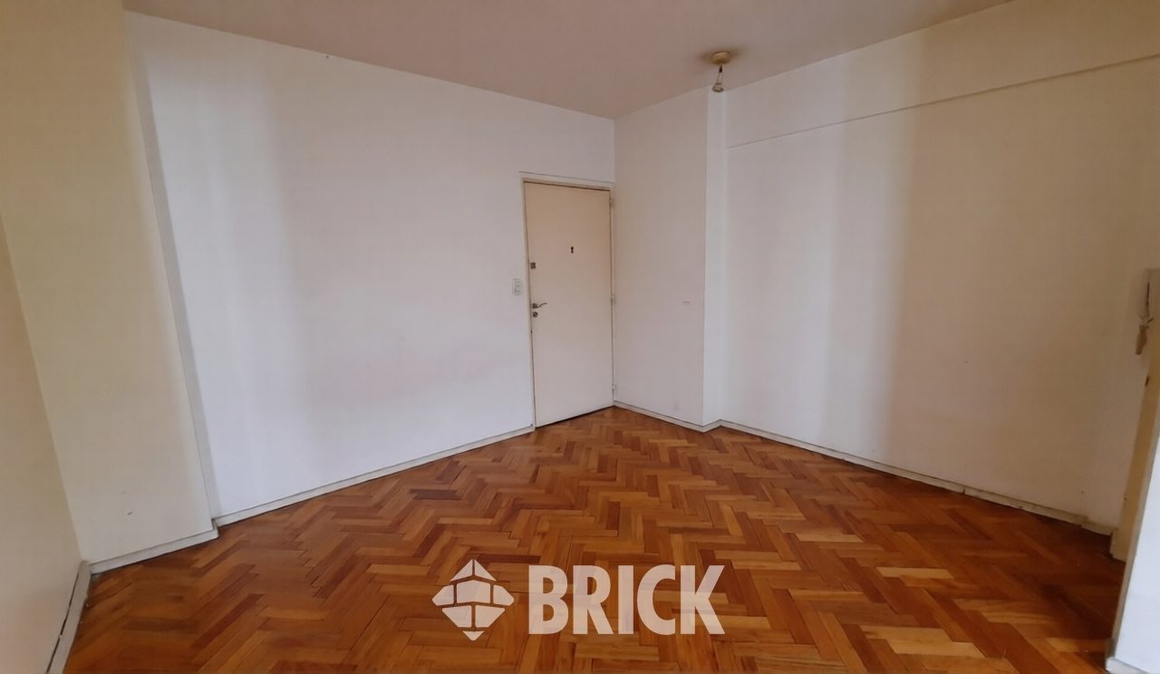 SUIPACHA al 700 Piso 6 6