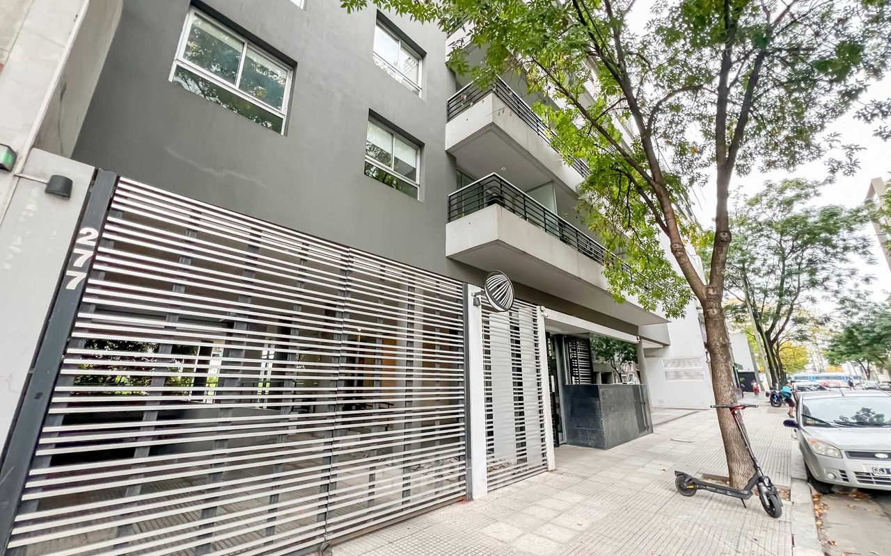 ALVAREZ, DONATO, T. GRAL. al 200 Piso 11 50