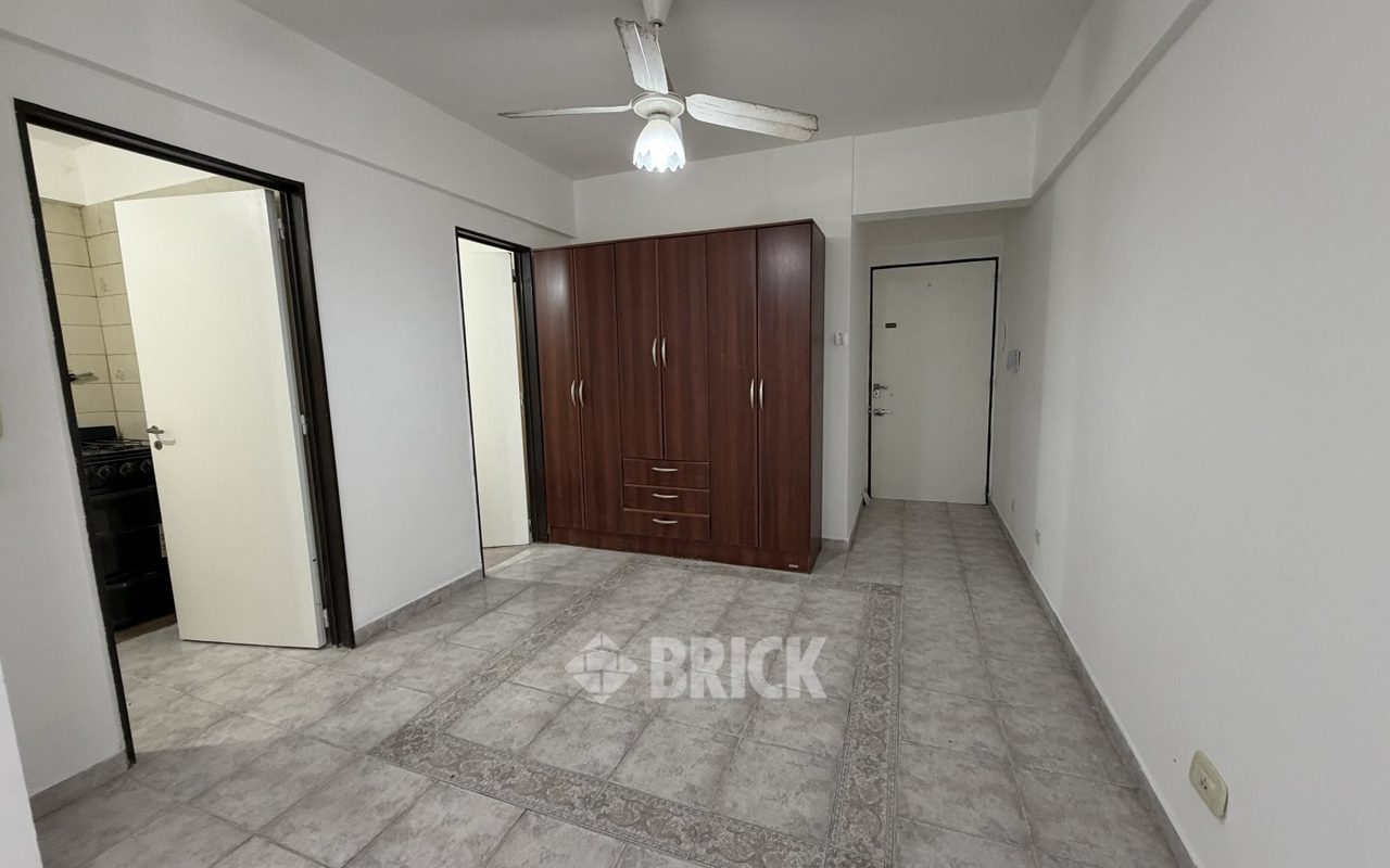 LA RIOJA al 100 Piso 7 5