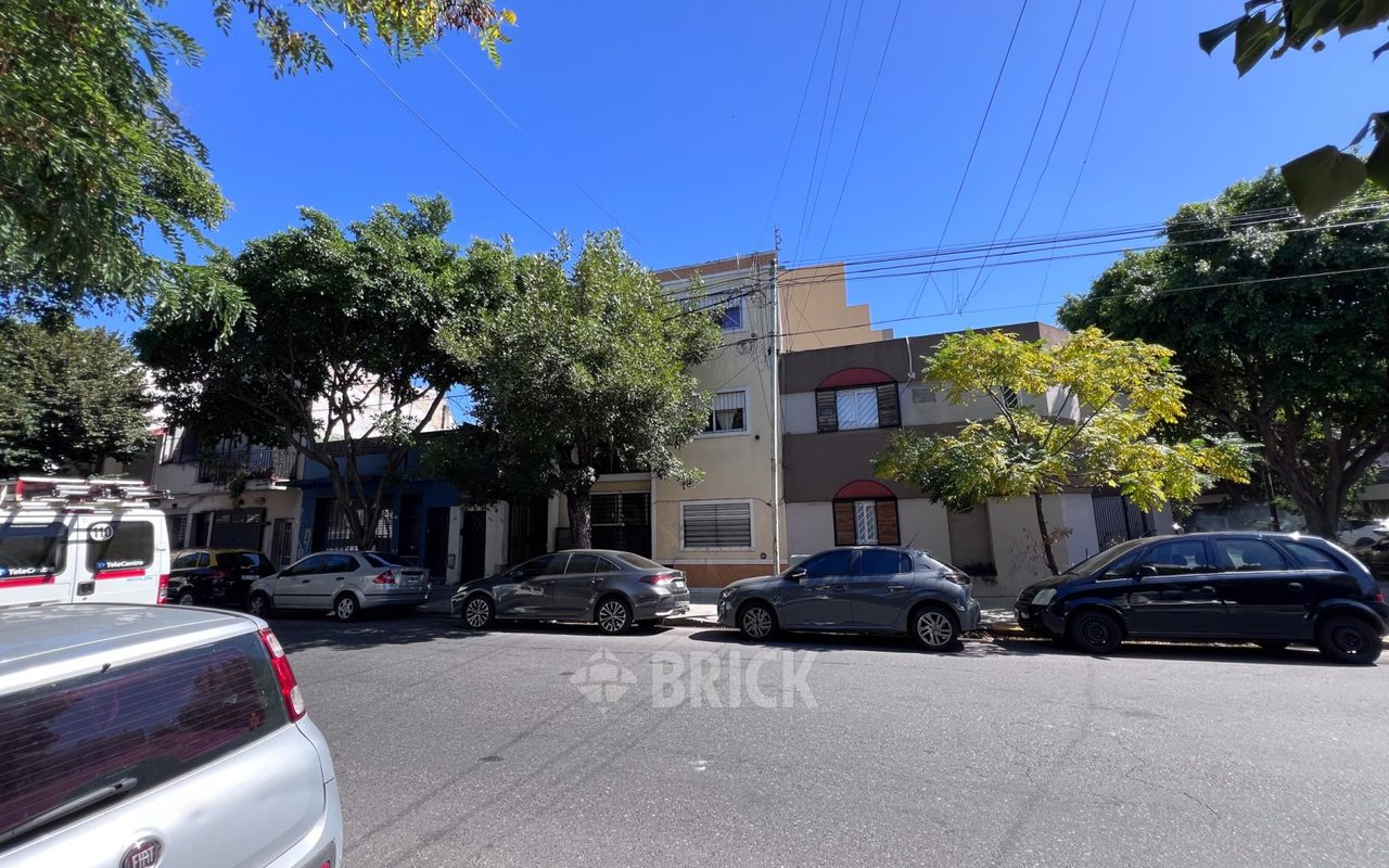 TRELLES, MANUEL al 600 Piso PB 12
