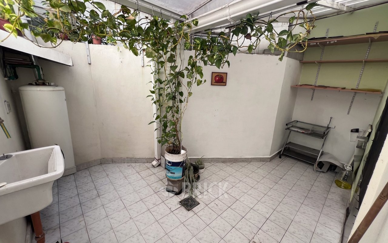 TRELLES, MANUEL al 600 Piso PB 4