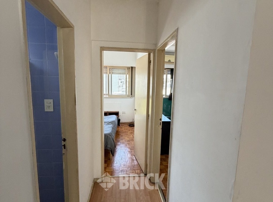 LARREA al 1000 Piso 12 6