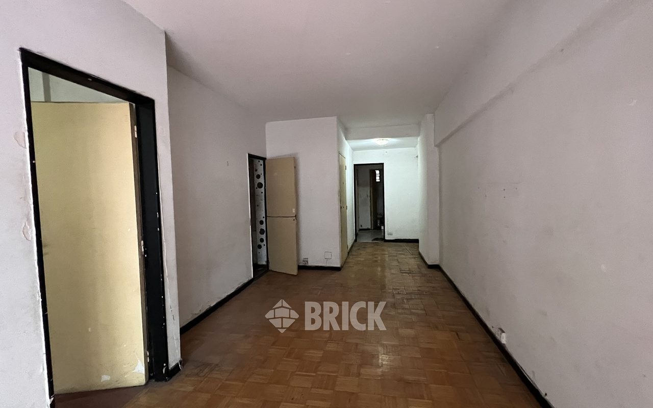 LAS HERAS, AV. al 2100 Piso 1 5