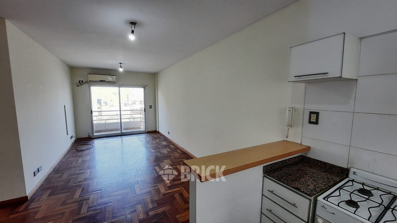 INDEPENDENCIA, AV. al 2500 Piso 7 13