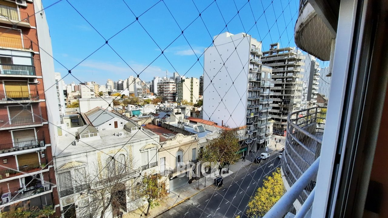 INDEPENDENCIA, AV. al 2500 Piso 7 17