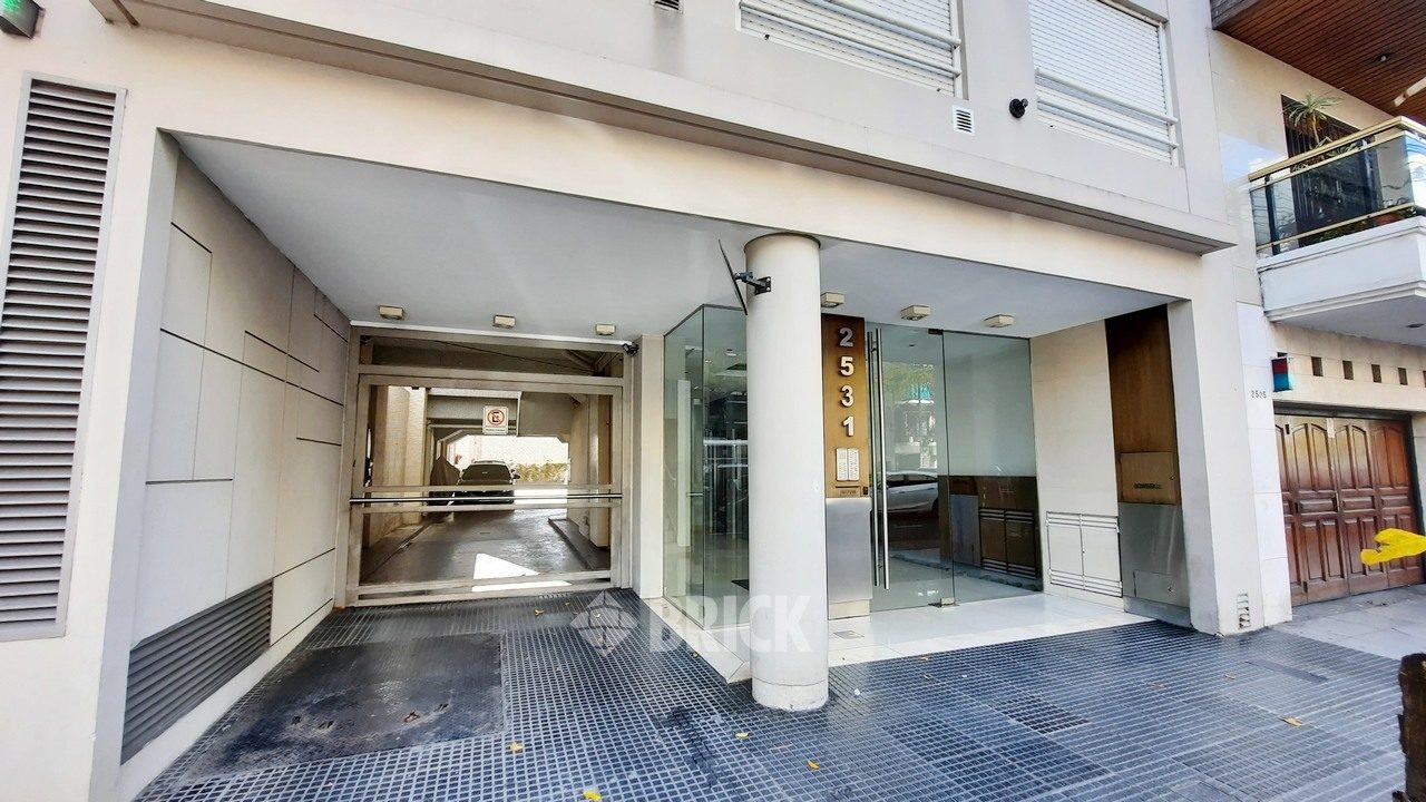 INDEPENDENCIA, AV. al 2500 Piso 7 37