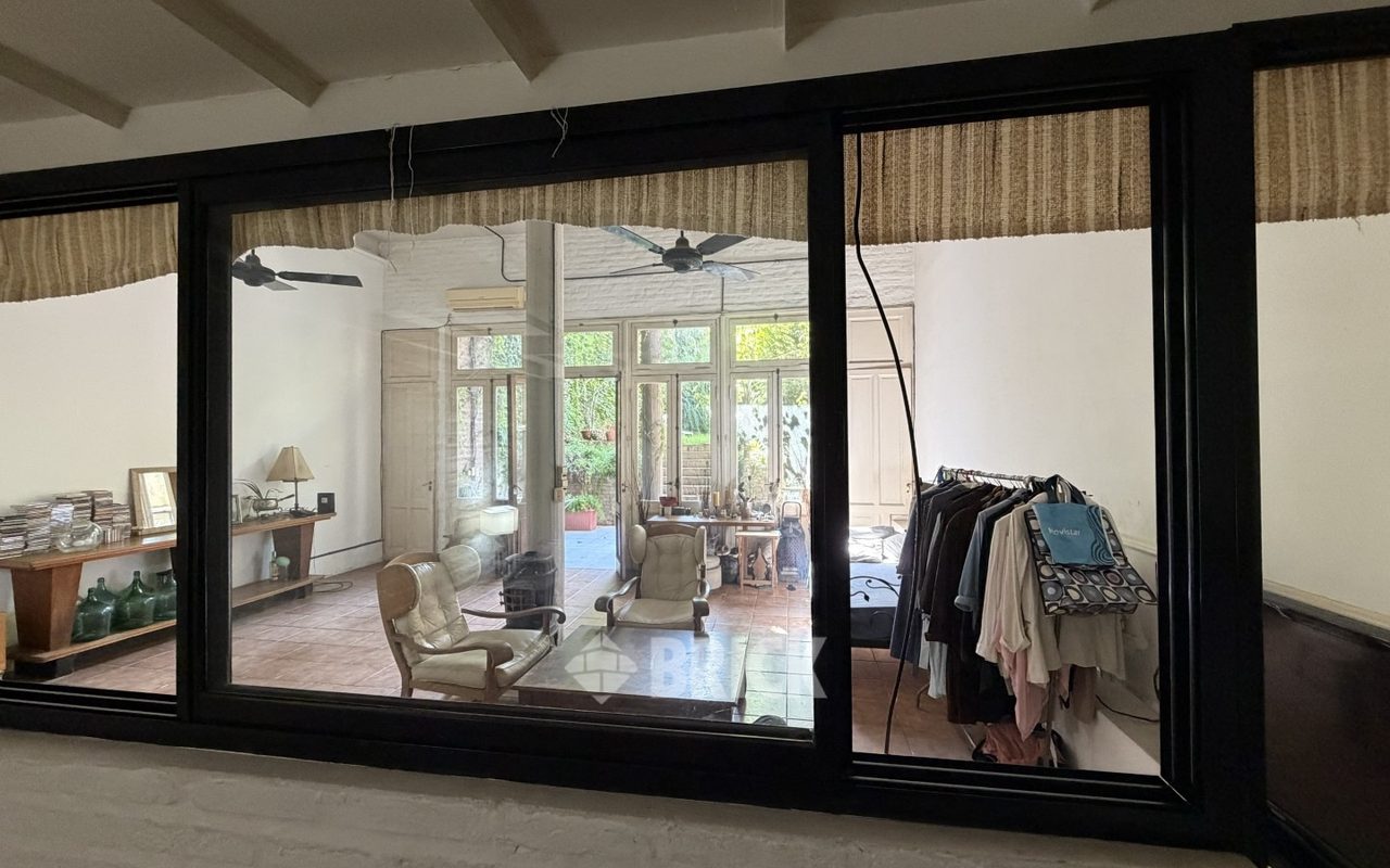 MORENO al 2100 Piso PB 10