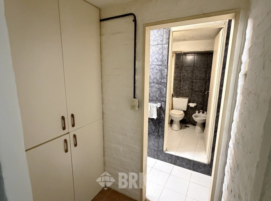 MORENO al 2100 Piso PB 12