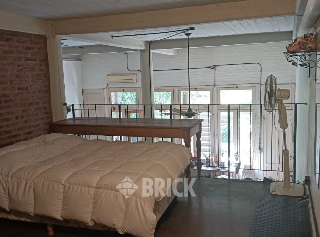 MORENO al 2100 Piso PB 33