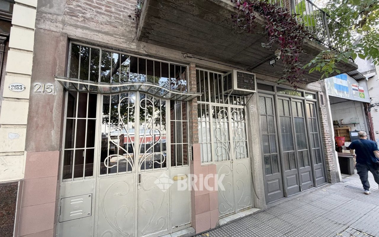 MORENO al 2100 Piso PB 39