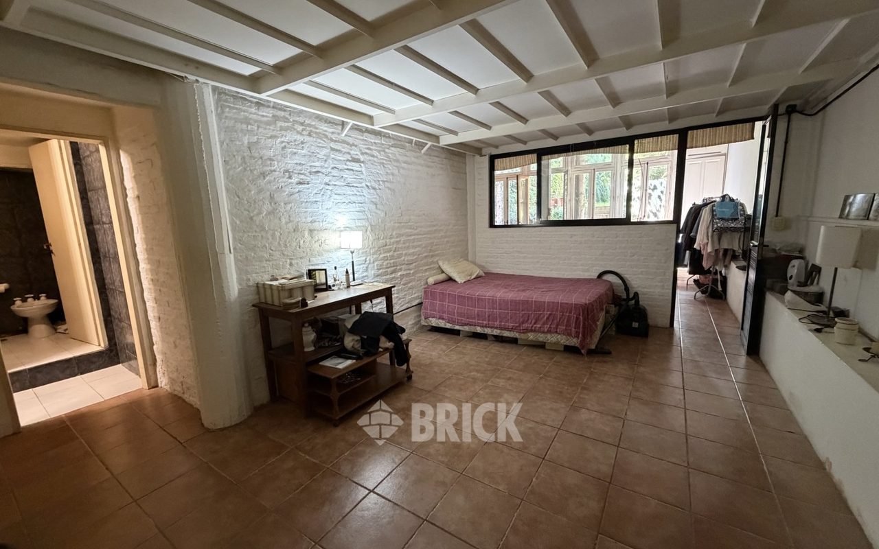 MORENO al 2100 Piso PB 9