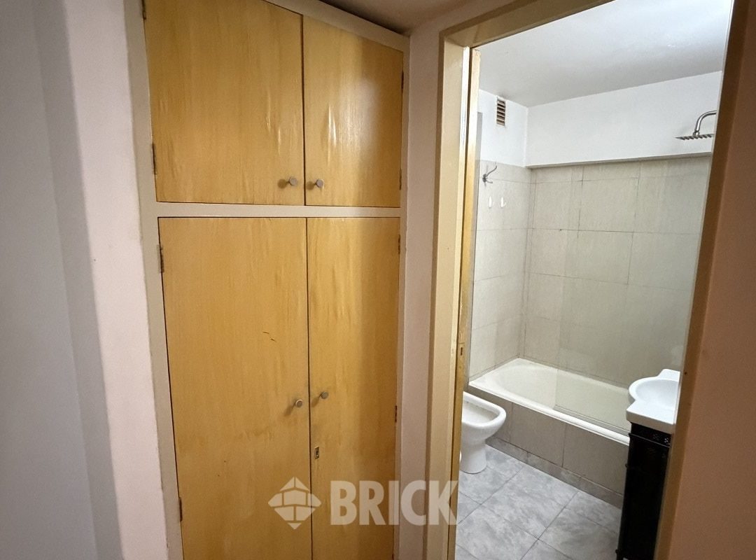 CHARCAS al 2800 Piso 1 8