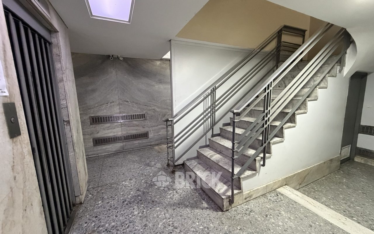 SARMIENTO al 1300 Piso 2 16