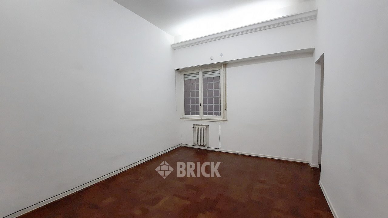 ARENALES al 1100 Piso 1 1