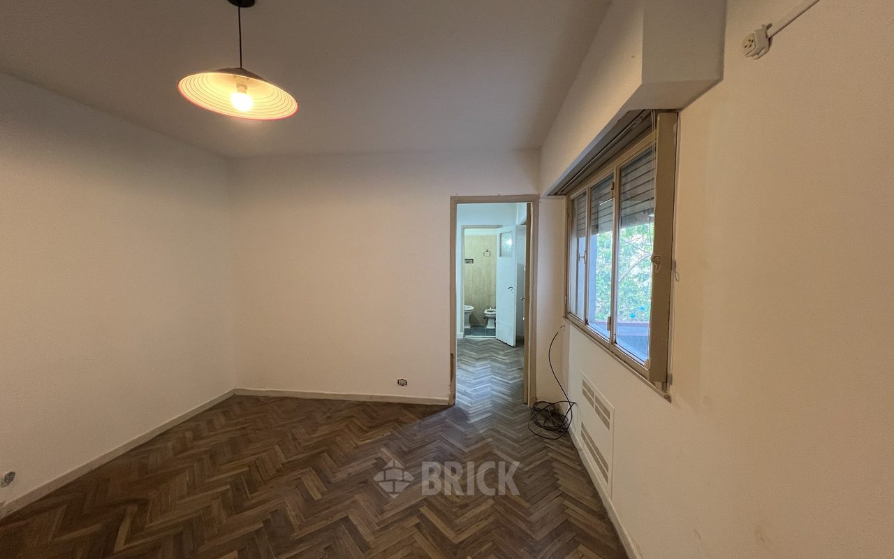 SARMIENTO al 1300 Piso 3 3