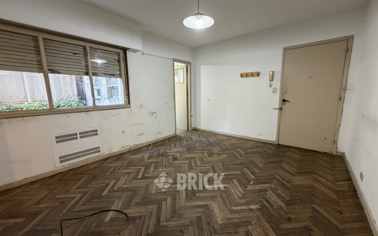 SARMIENTO al 1300 Piso 3 4