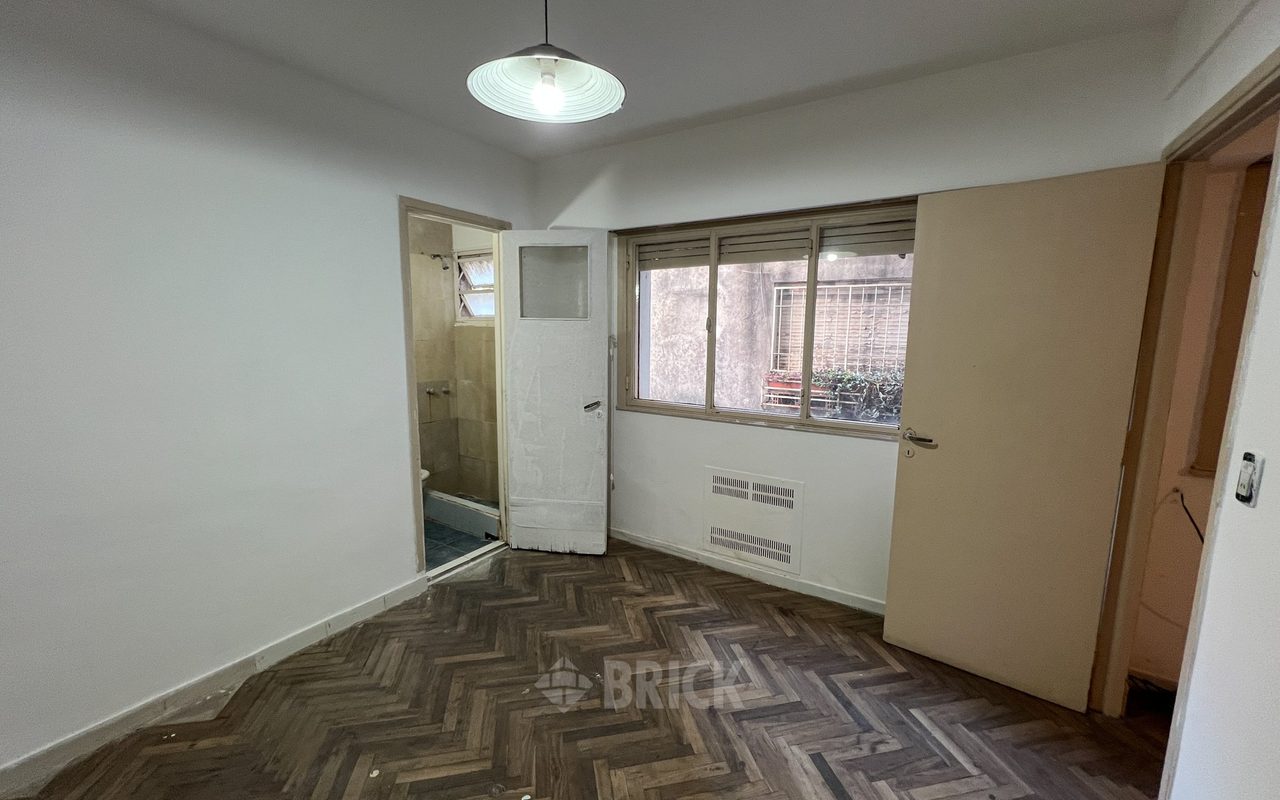 SARMIENTO al 1300 Piso 3 5