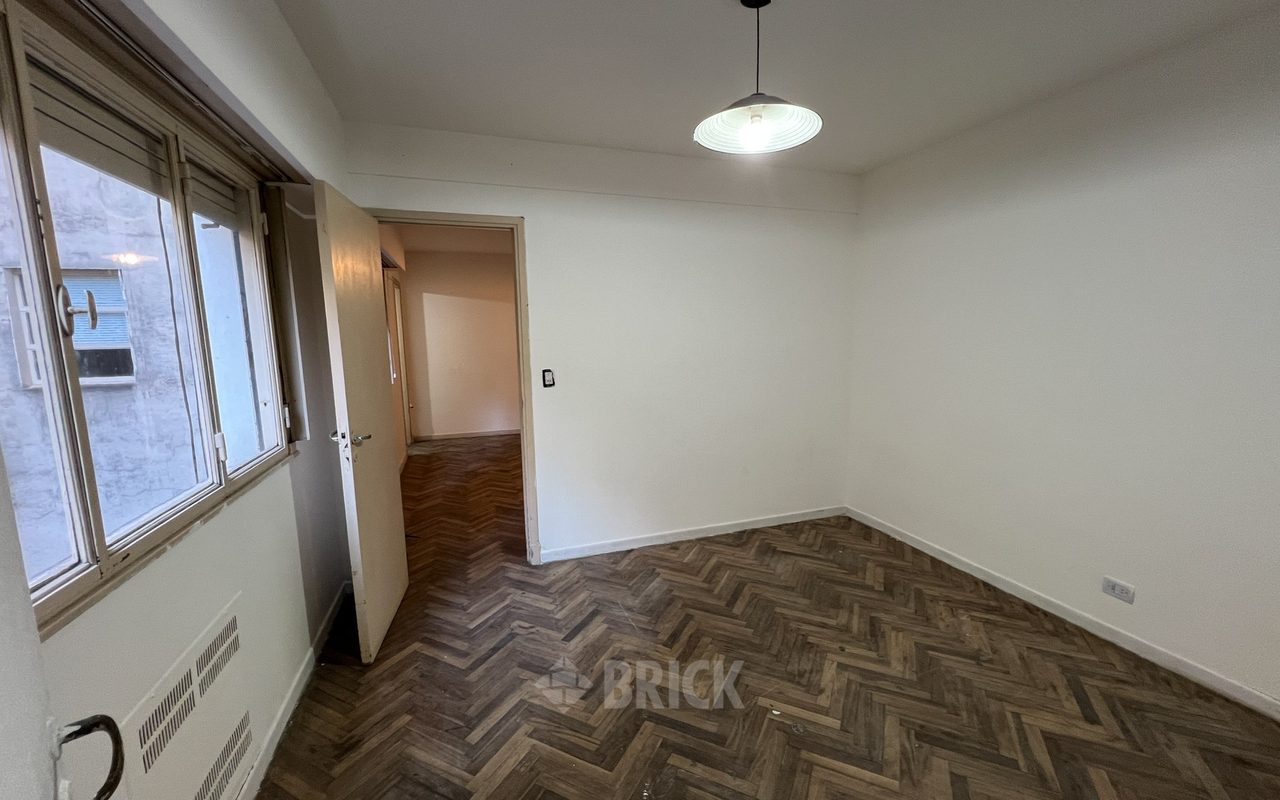 SARMIENTO al 1300 Piso 3 7