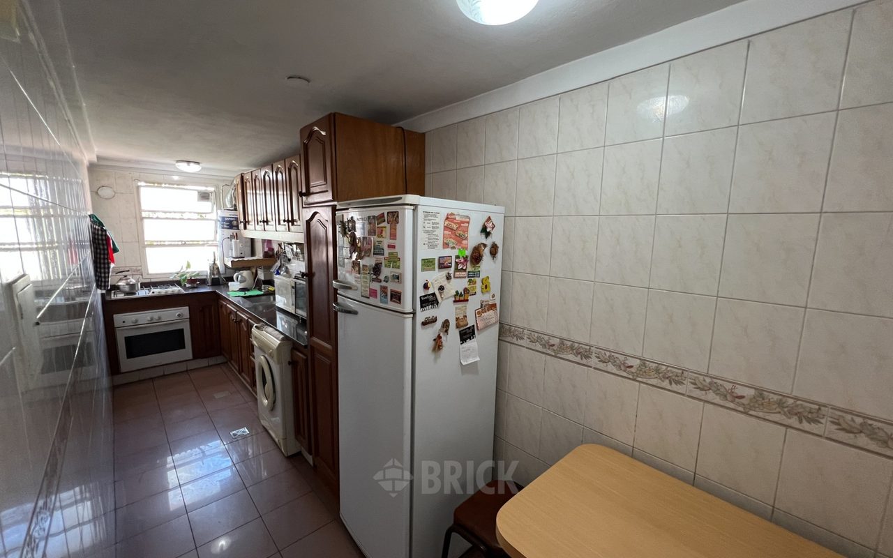 WASHINGTON al 2400 Piso 6 12