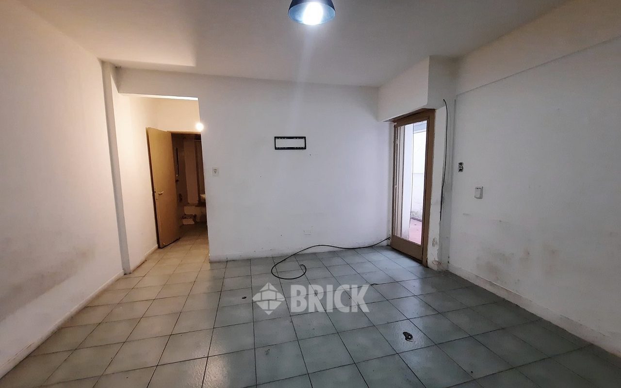 VIAMONTE al 2200 Piso PB 3