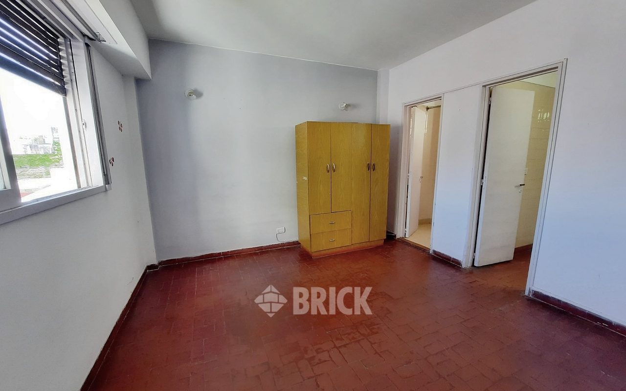 CONDE al 1000 Piso 3 3