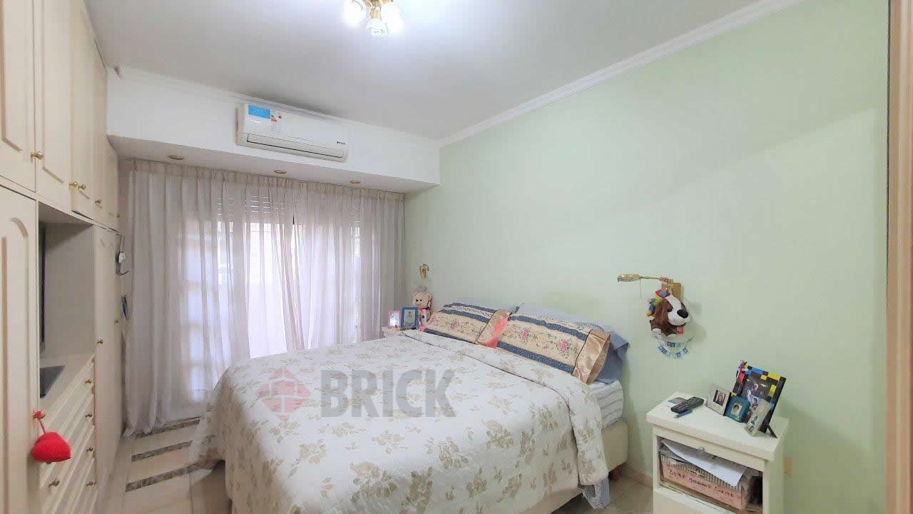 PUEYRREDON, AV. al 1300 Piso 9 6