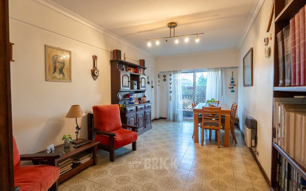 FRANKLIN al 2400 Piso 1 1