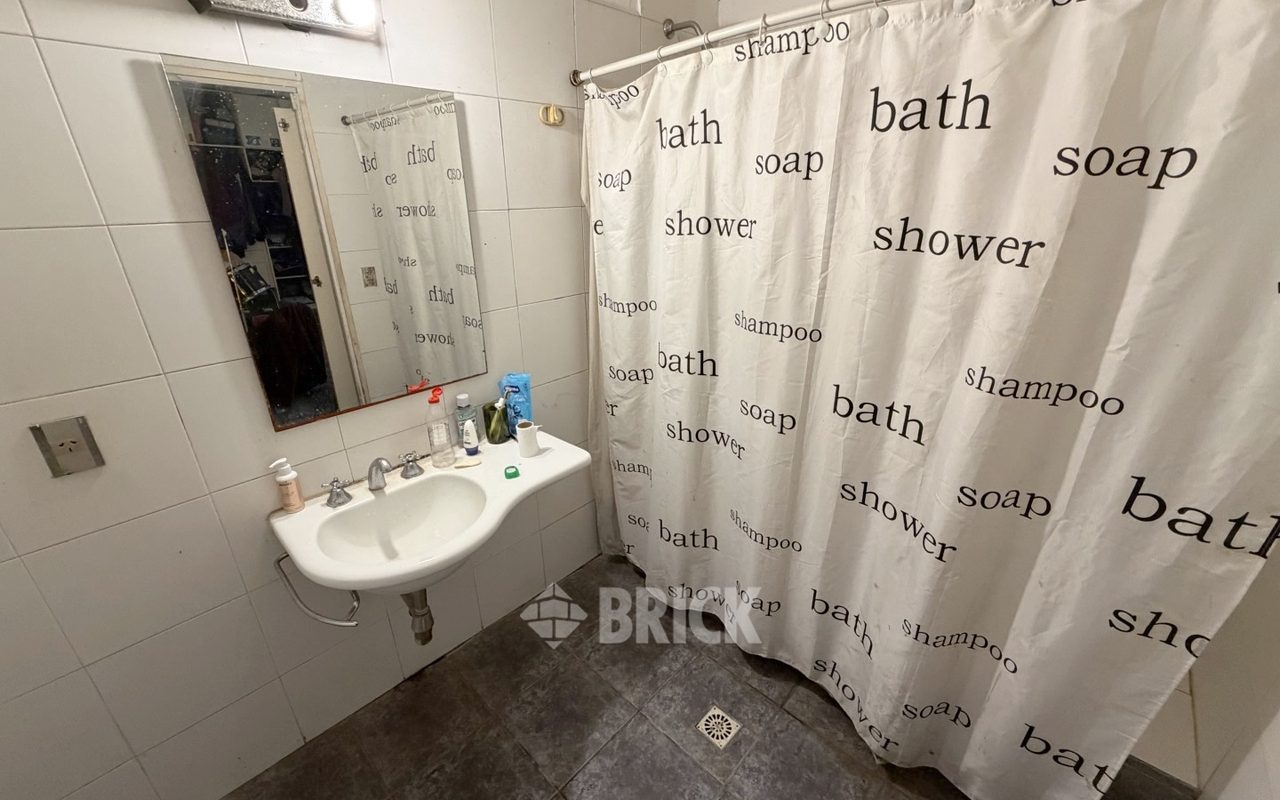 MORENO al 2100 Piso PB 27