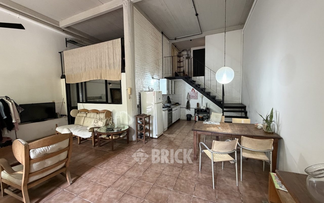 MORENO al 2100 Piso PB 6