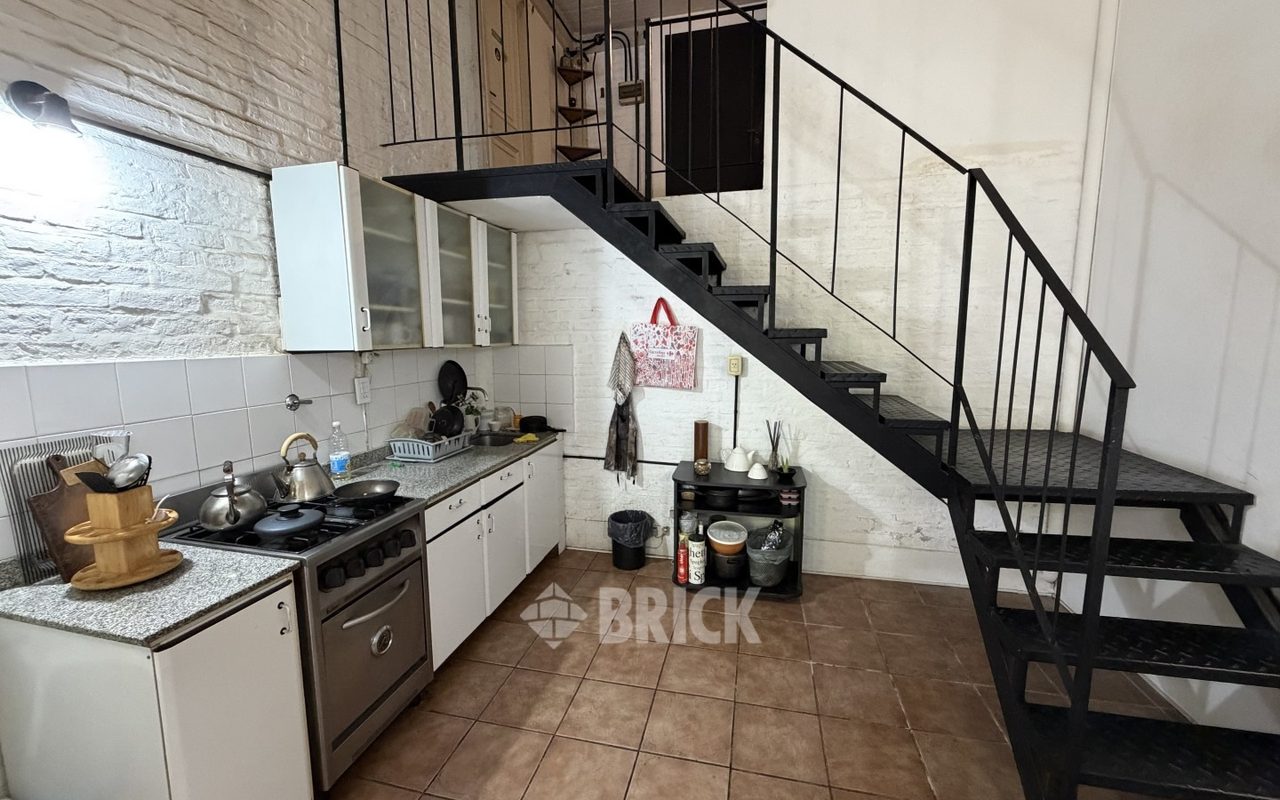 MORENO al 2100 Piso PB 7