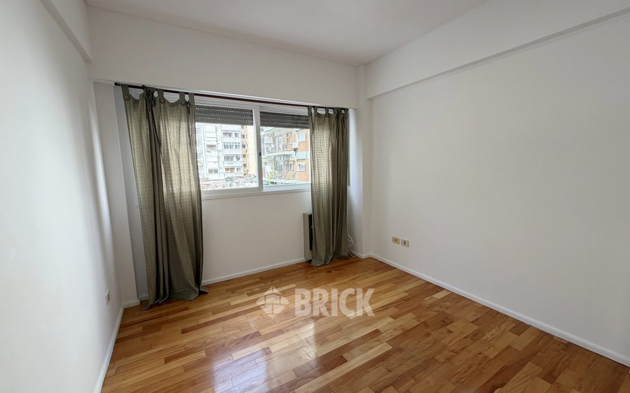 CABRERA, JOSE ANTONIO al 3500 Piso 4 10