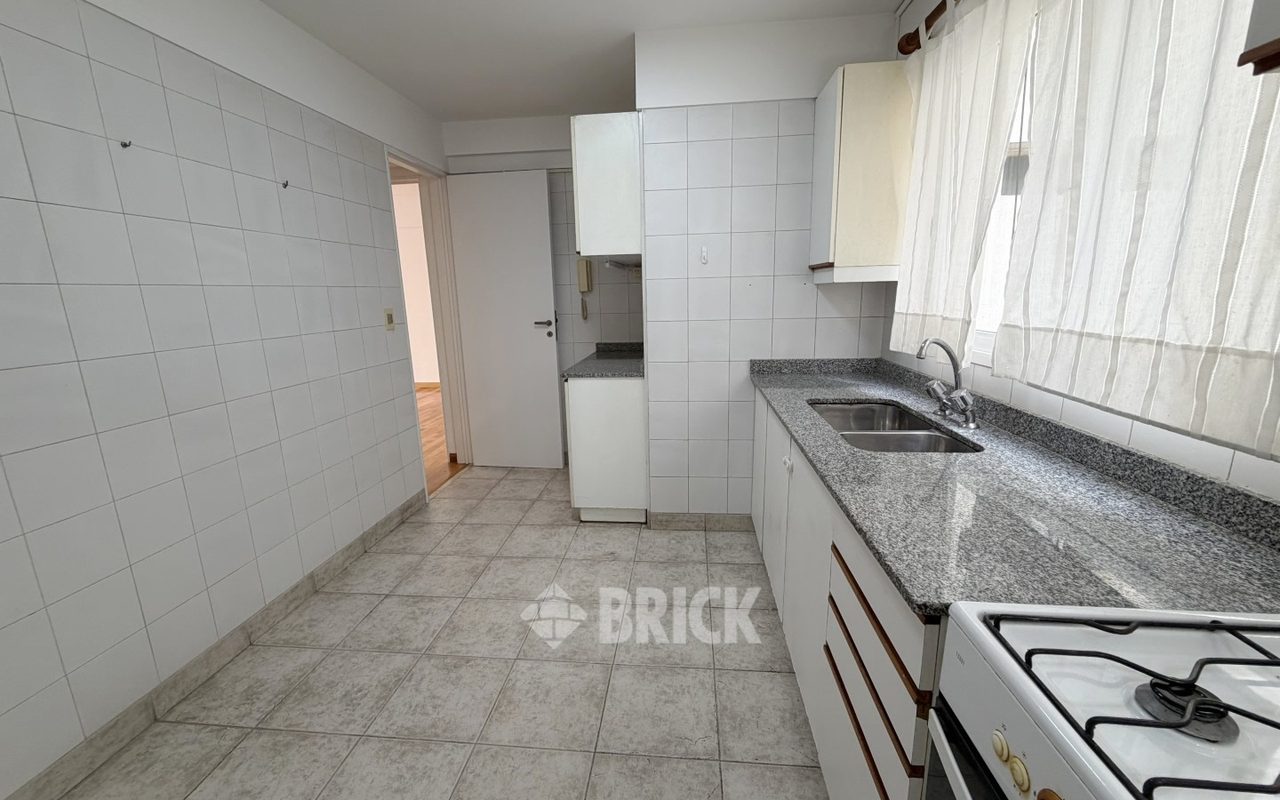 CABRERA, JOSE ANTONIO al 3500 Piso 4 23