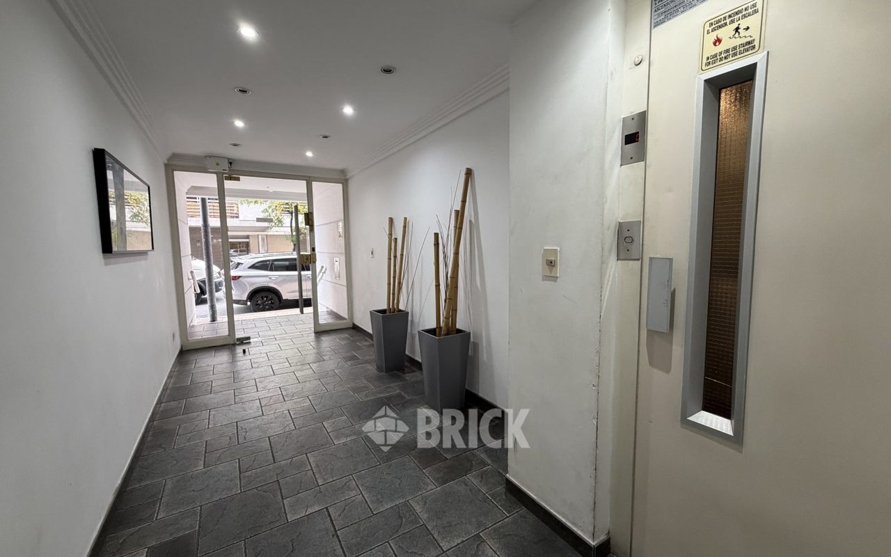 CABRERA, JOSE ANTONIO al 3500 Piso 4 26