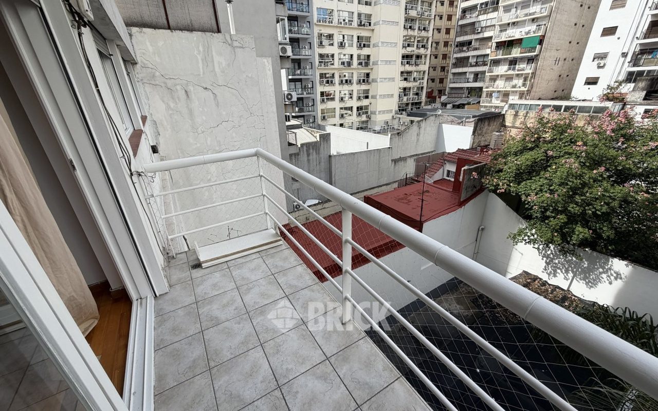 CABRERA, JOSE ANTONIO al 3500 Piso 4 7