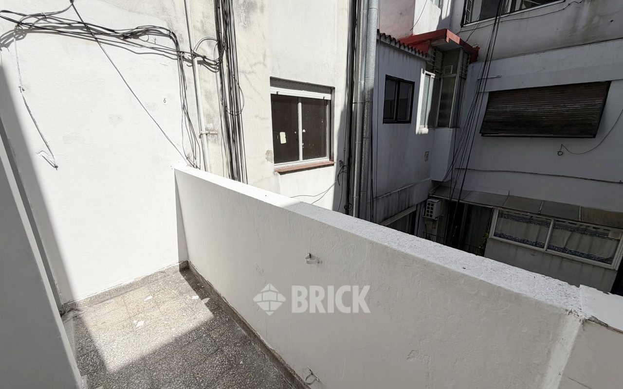 MANSILLA, GRAL. LUCIO al 2500 Piso 8 11