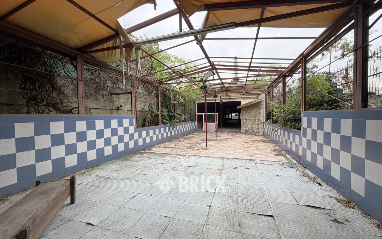 YRIGOYEN, HIPOLITO, AV. al 8200 17