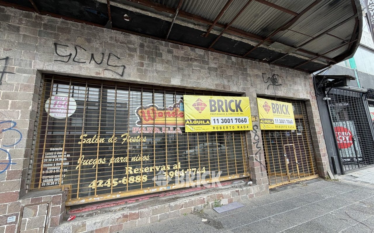 YRIGOYEN, HIPOLITO, AV. al 8200 3