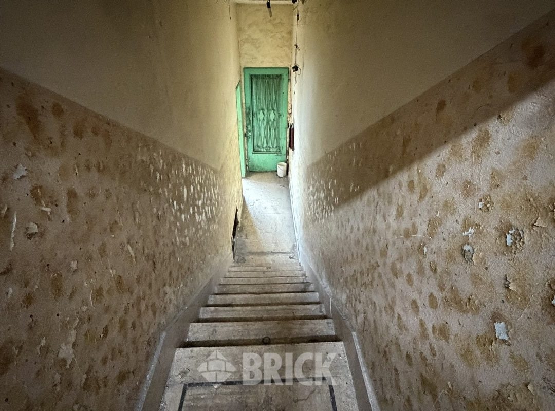 YRIGOYEN, HIPOLITO, AV. al 8200 45