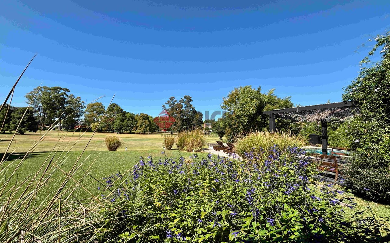 LOS CARDALES CC Lote 899 27