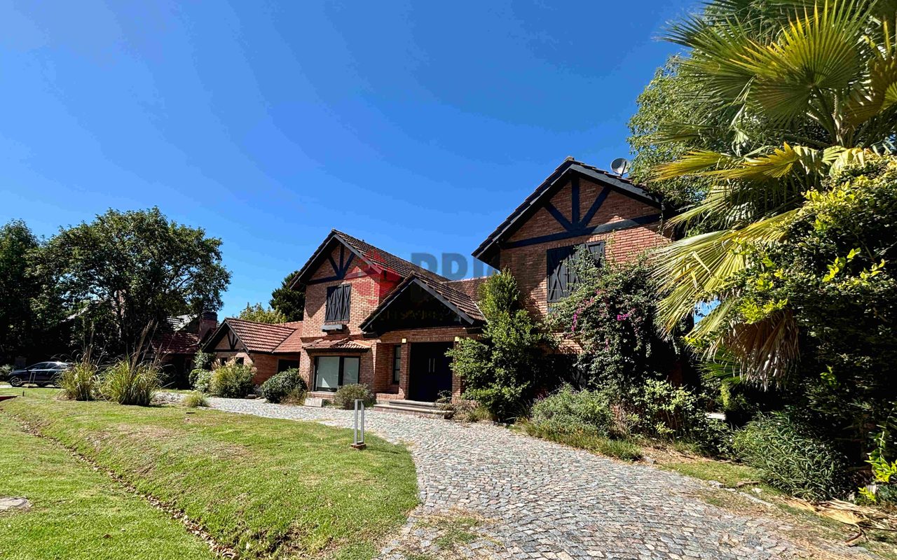 LOS CARDALES CC Lote 899 37