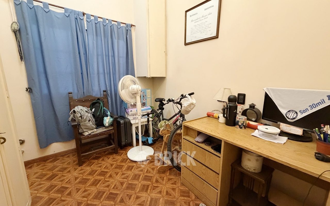 ENTRE RIOS, AV. al 1600 Piso 1 20