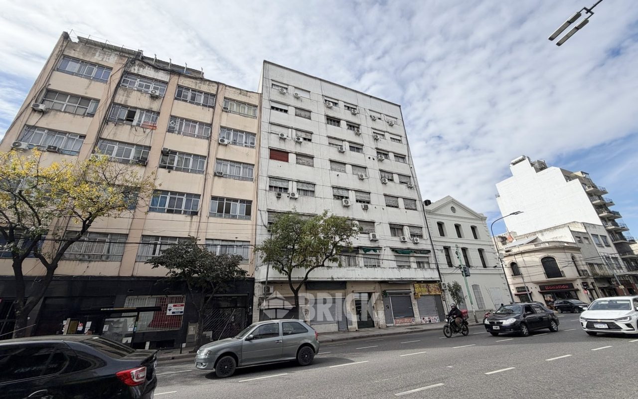 ENTRE RIOS, AV. al 1600 Piso 1 37