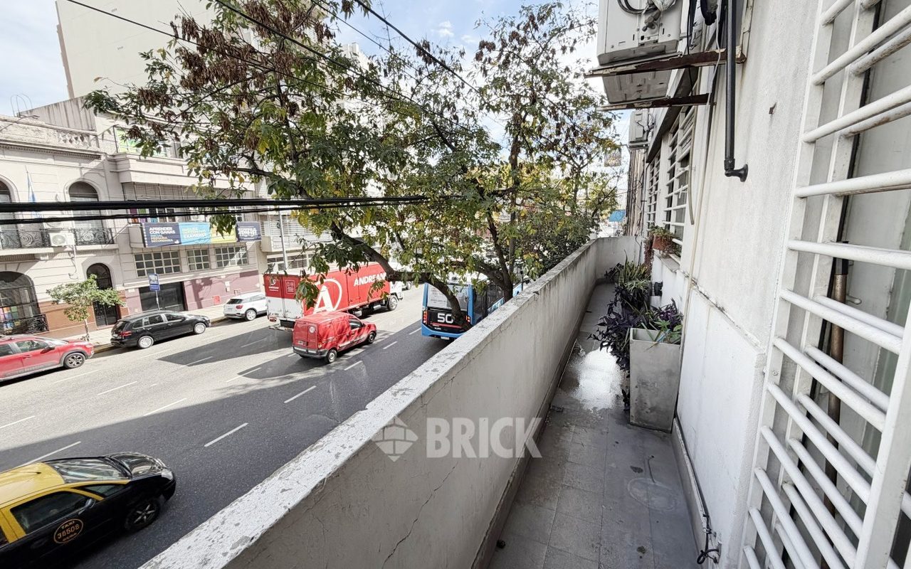 ENTRE RIOS, AV. al 1600 Piso 1 9