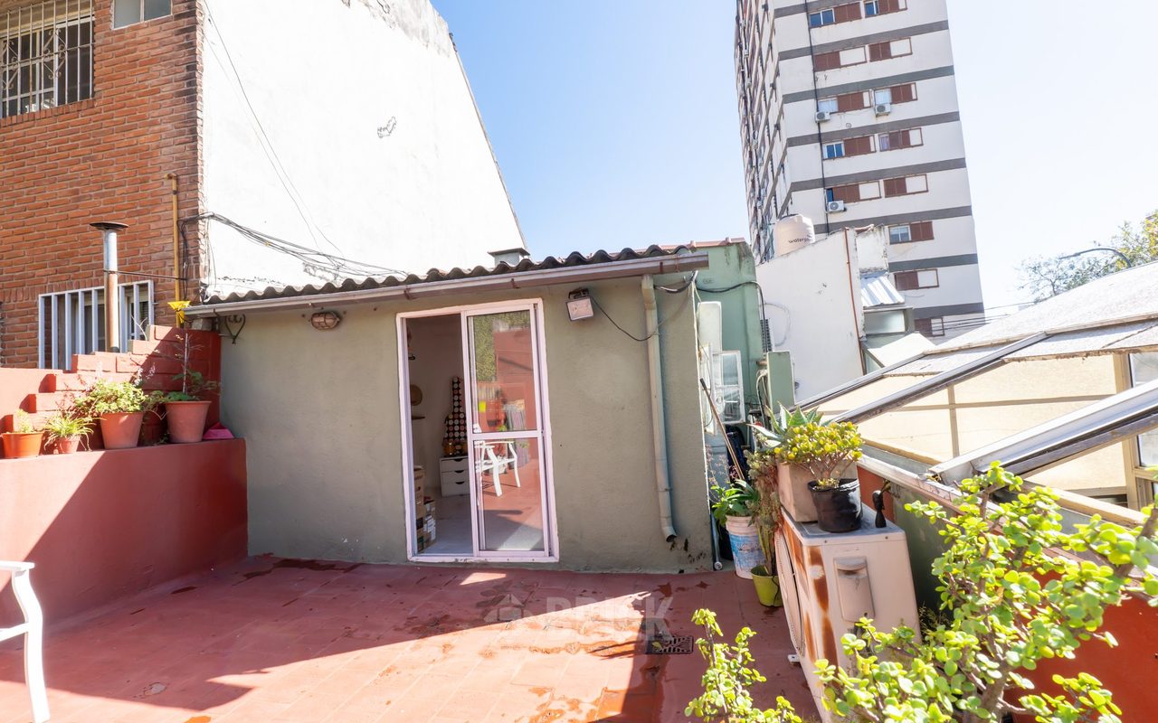ARANGUREN al 1200 Piso PB 21