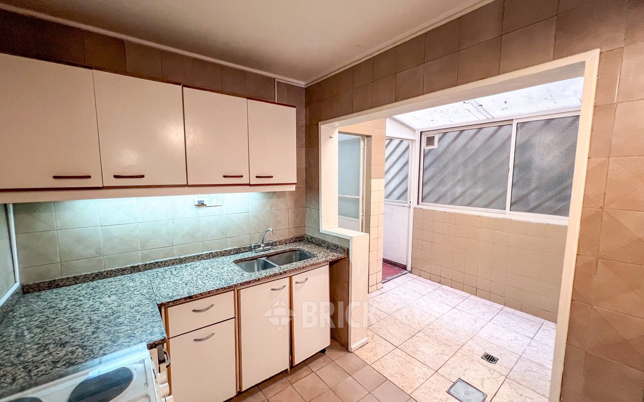 ZABALA al 2400 Piso 1 14