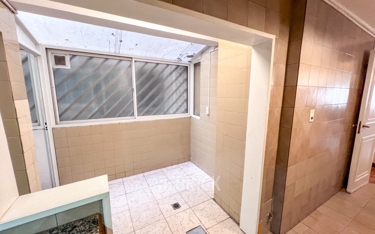 ZABALA al 2400 Piso 1 15