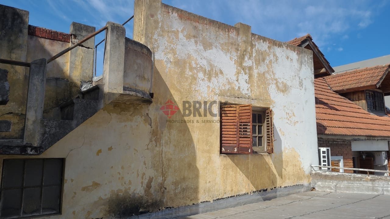 LAPRIDA al 1600 10