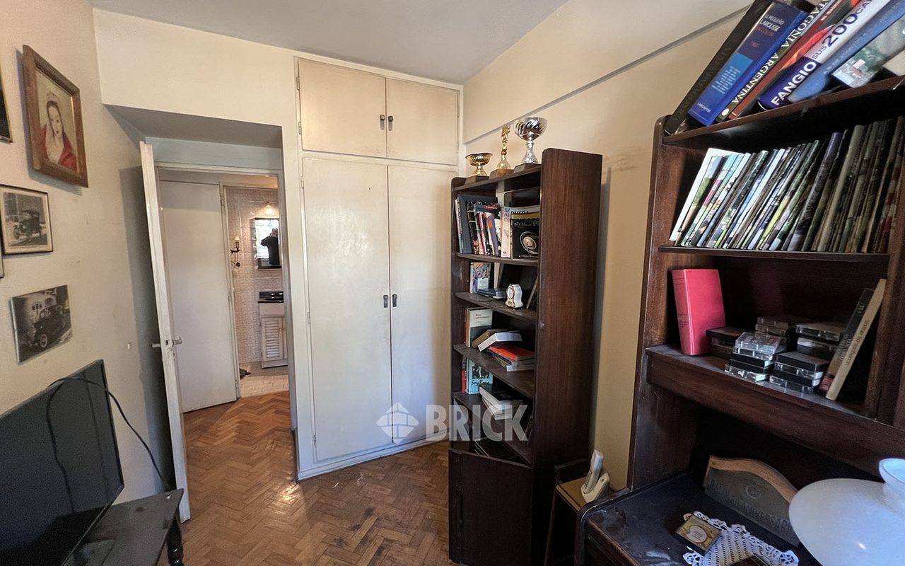 MORENO, JOSE MARIA, AV. al 700 Piso 2 10